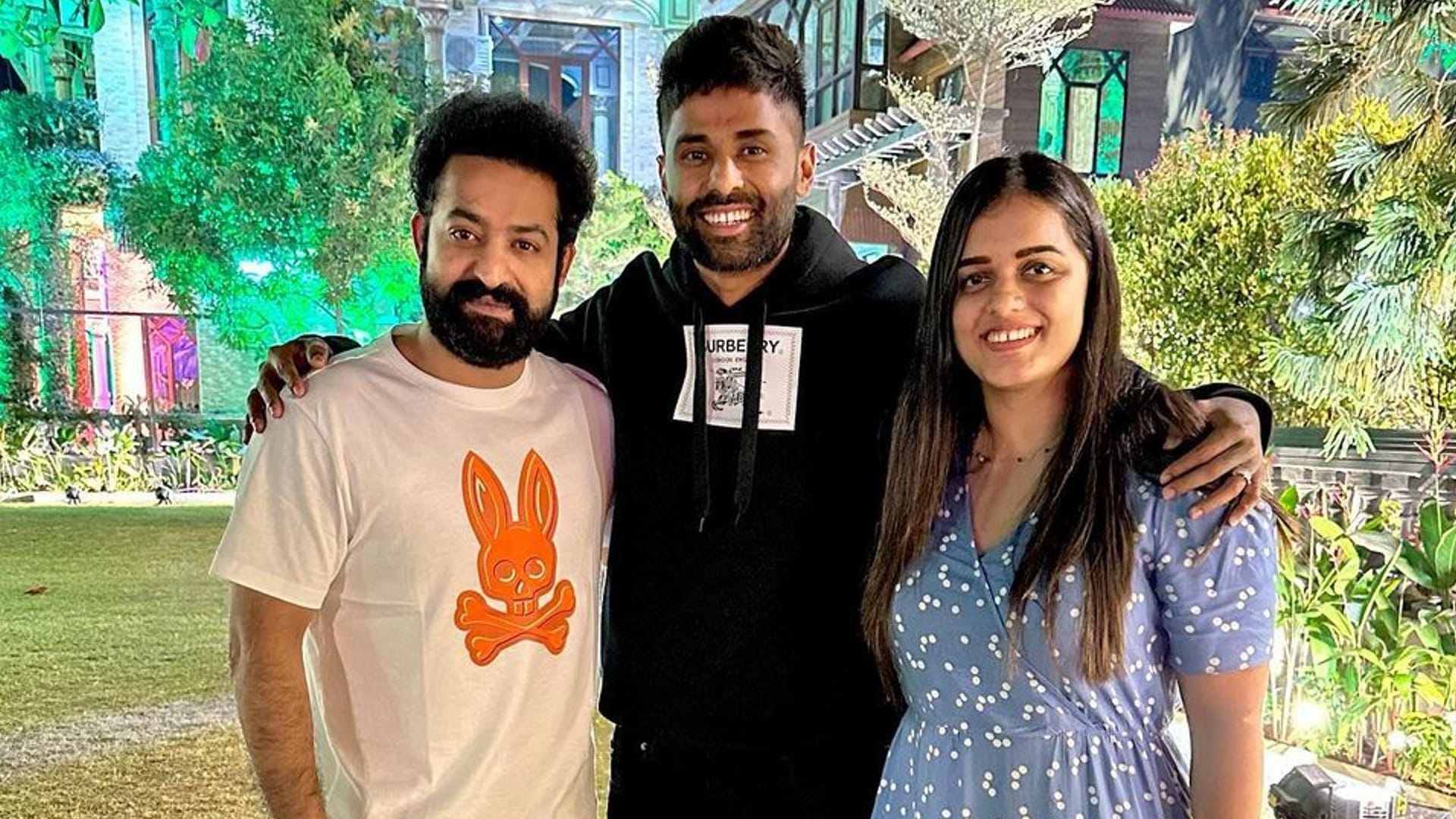 IND vs NZ Yuzvendra Chahal Suryakumar yadav Shubman Gill shardul thakur  met RRR Actor Jr NTR
