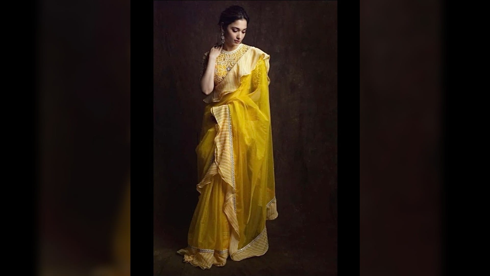 Basant Panchami 2023 How to Wear Yellow Outfit Follow Unique Fashion Ideas in Hindi