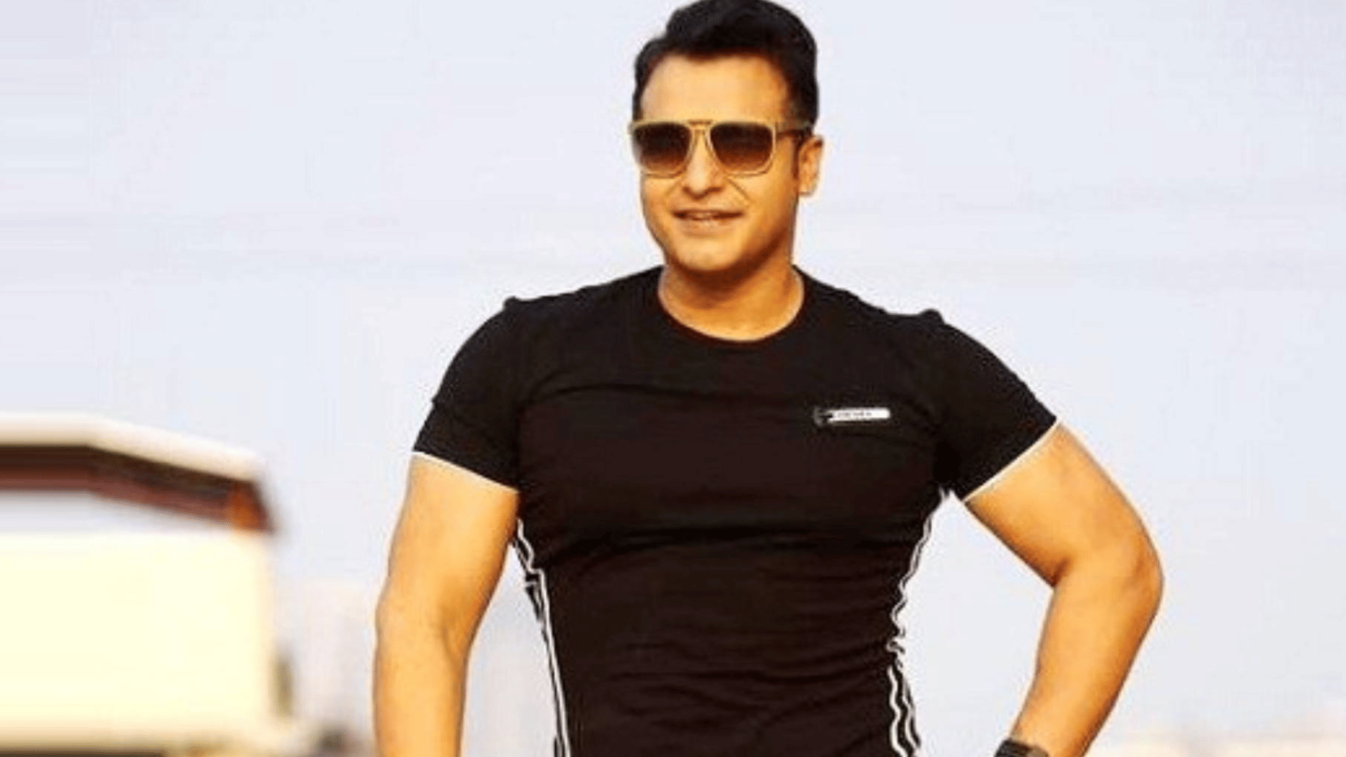 Top Bhojpuri Actors Who Worked in Bollywood Movies from Monalisa to Manoj Tiwari