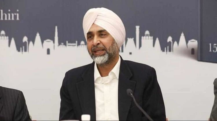 Punjab Vigilance teams raid in himachal Pradesh to arrest manpreet badal