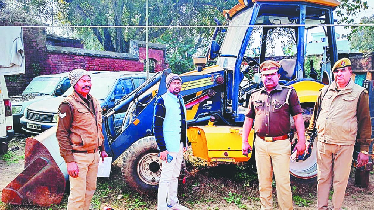 SP leader Bhola Yadav property worth Rs 50 lakh seized