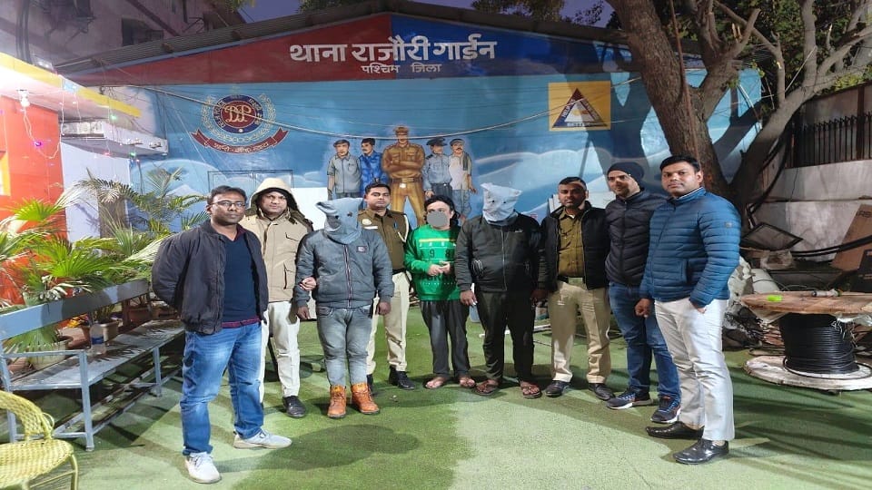 eunuch murdered another eunuch by giving betel nut over area dispute in delhi