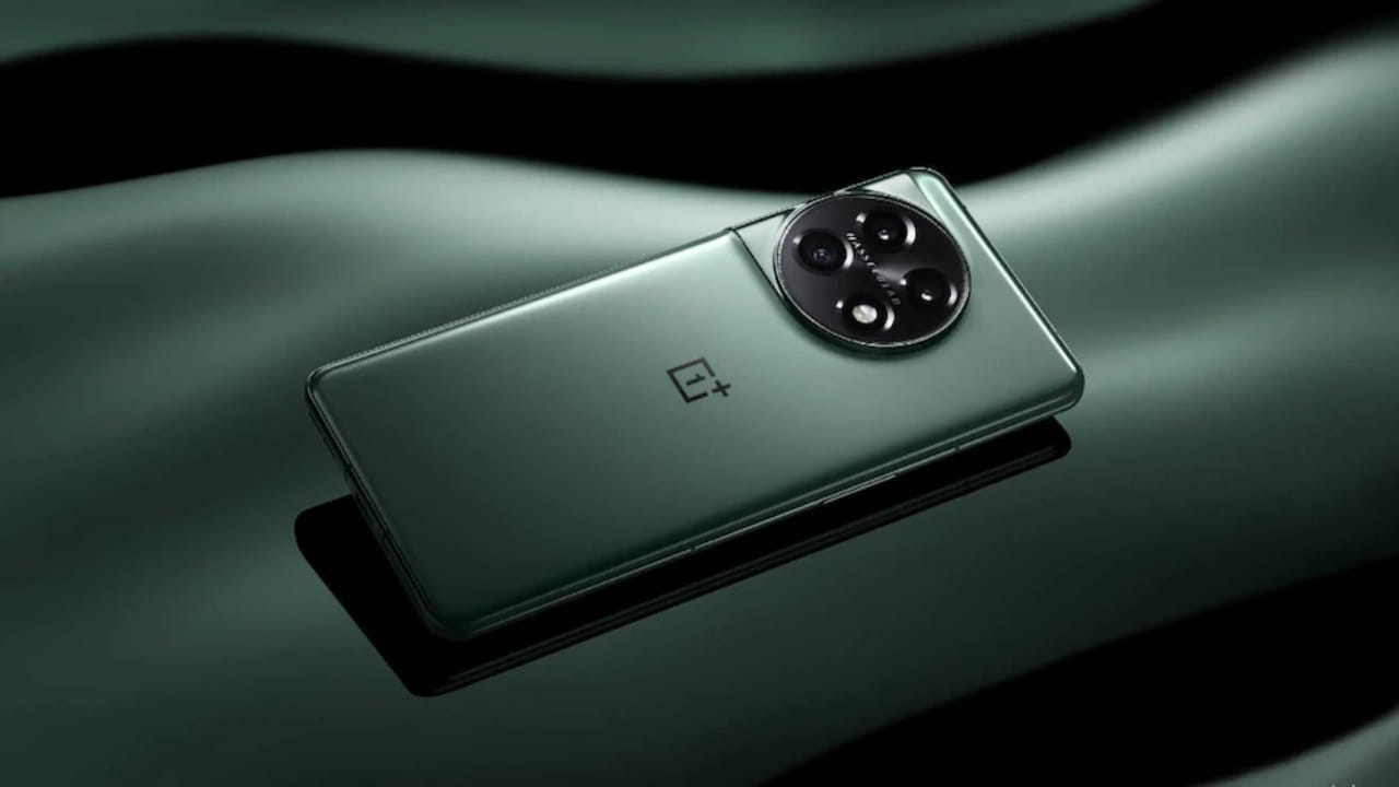 OnePlus 11R launch soon in india Design Specifications Leaked know Price Details