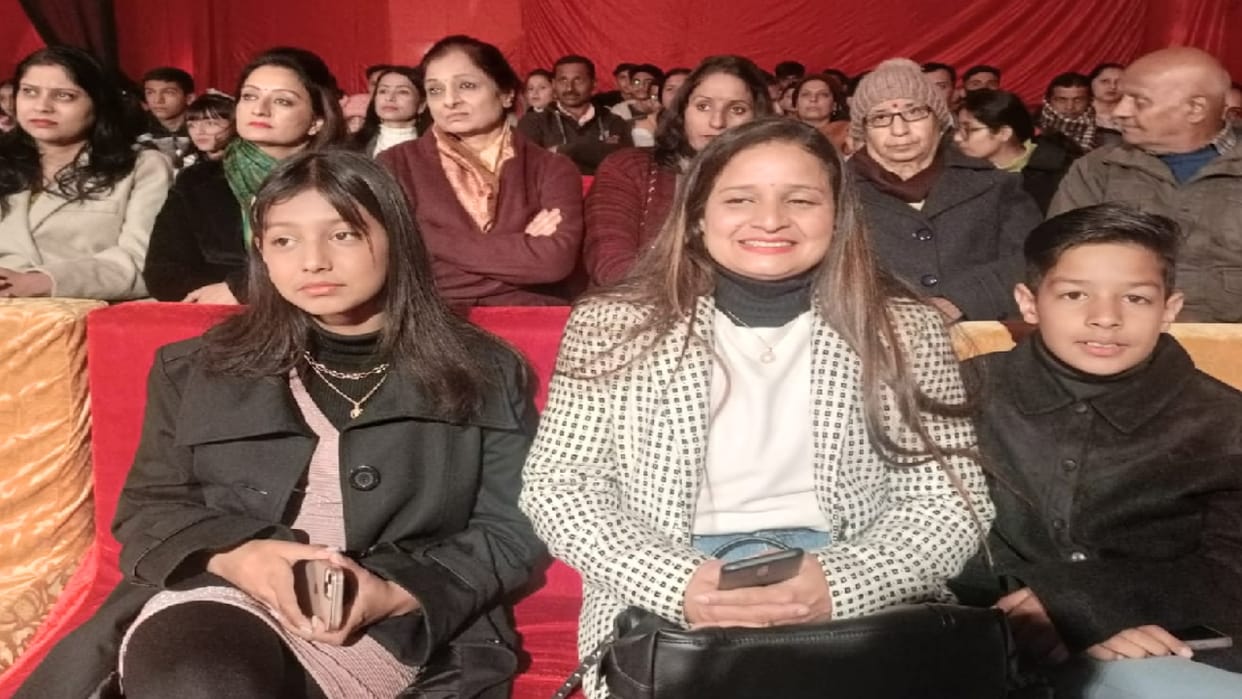 Triple R film's child artist Twinkle reached Nahan