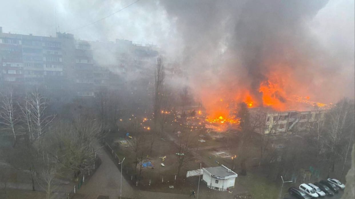 ukrain Helicopter crash in kyiv near kindergarten 16 dead include minister