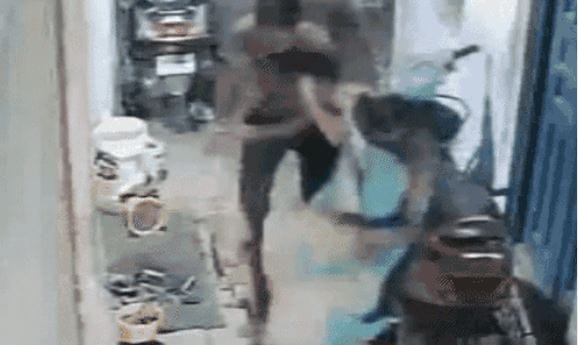 Video of beating aunt with a stick went viral in varanasi