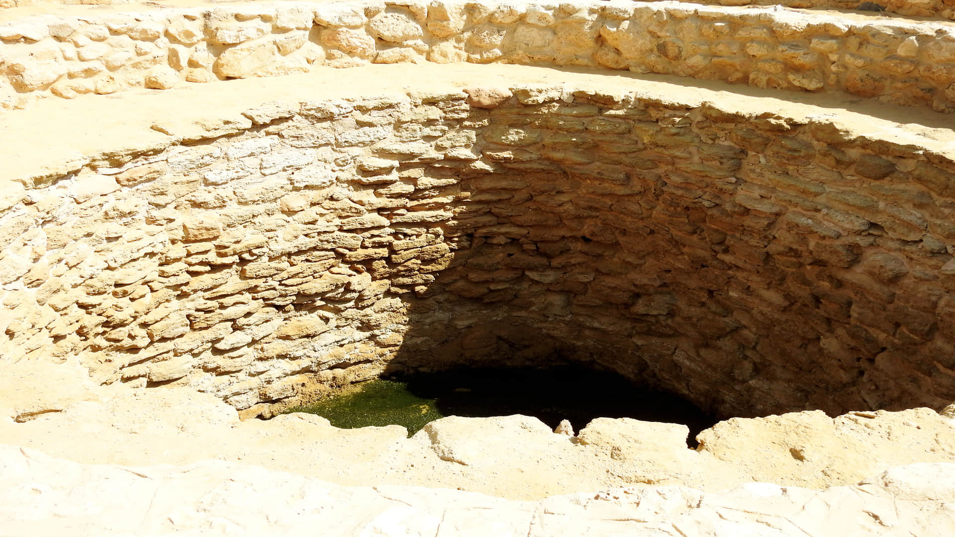 What is the Oldest Well in the World Know Facts About Wishing Well Found in Bavaria Germany