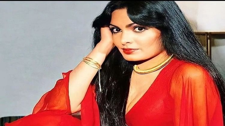 Parveen Babi:अपने ग्लैमरस अंदाज से लाखों दिलों पर राज करती थीं परवीन बाबी,  एक्ट्रेस की मौत आज भी है पहेली - Parveen Babi Death Anniversary Lesser  Known Facts About Actress ...