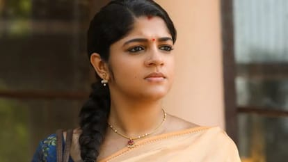 South Actress Aparna Balamurali Misbehaved by Student in an Event Video went viral on Social Media