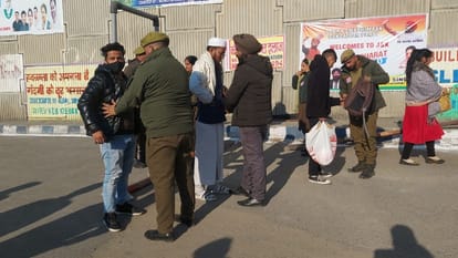 Bharat Jodo Yatra: People started arriving at Lakhanpur public meeting site in Jammu Kashmir