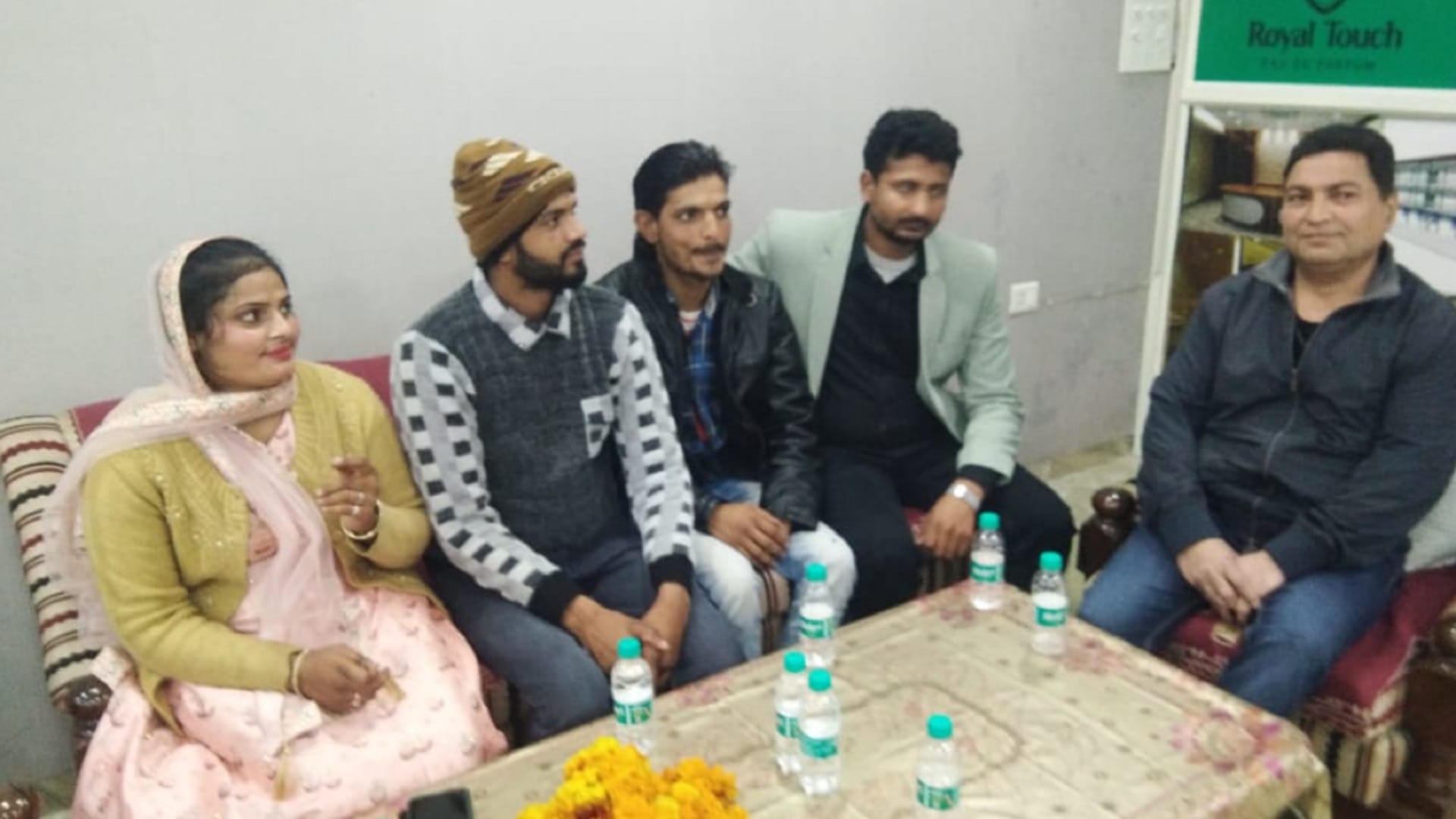 Famous singer Farmani Naaz and team were welcomed in Bijnor she told the secret of their success