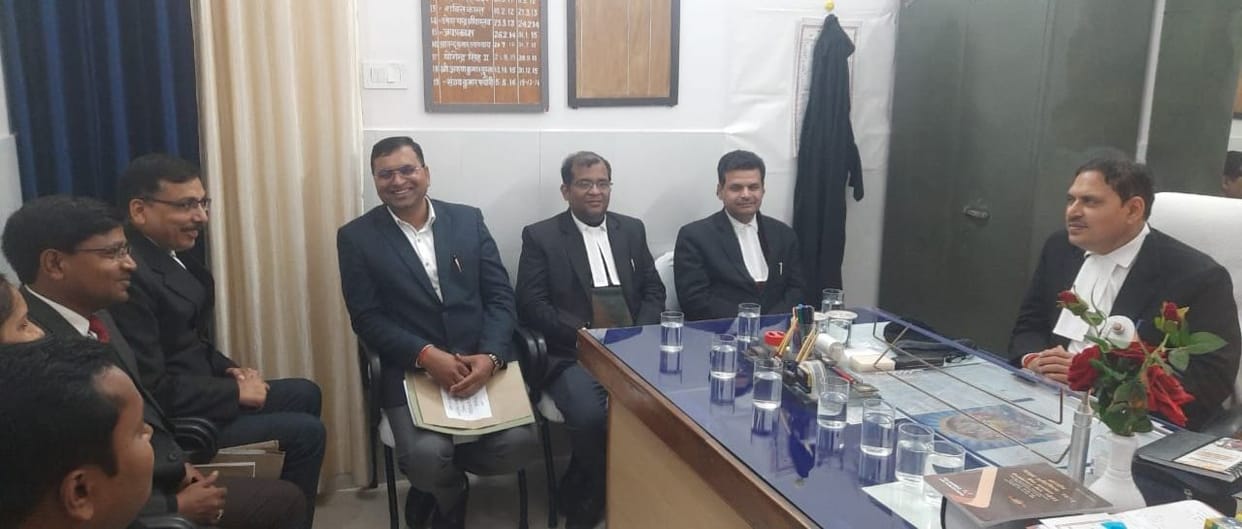 District judge said settle maximum number of cases in Lok Adalat
