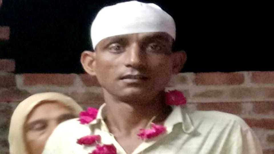 young man murdered for hundred rupees in bareilly