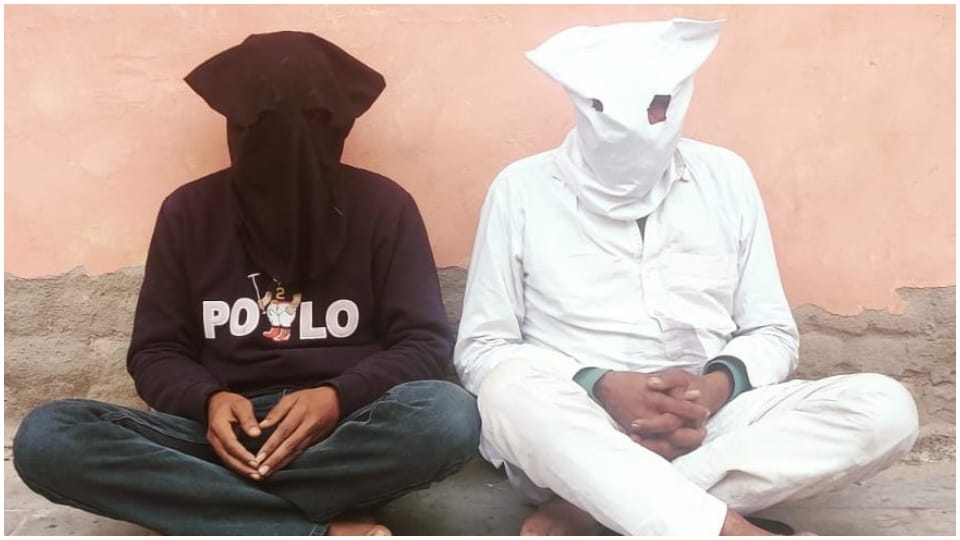 Father-son set house on fire couple got scorched and son died in Hanumangarh