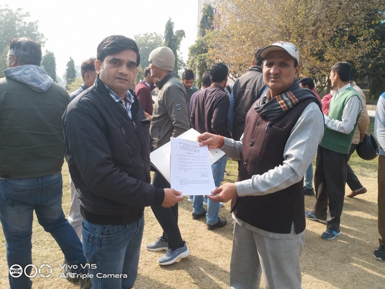 CDLU: Split in Employees' Association, one group got elections done and made executive, other group claims - elections were not held, not employees but self-styled leaders