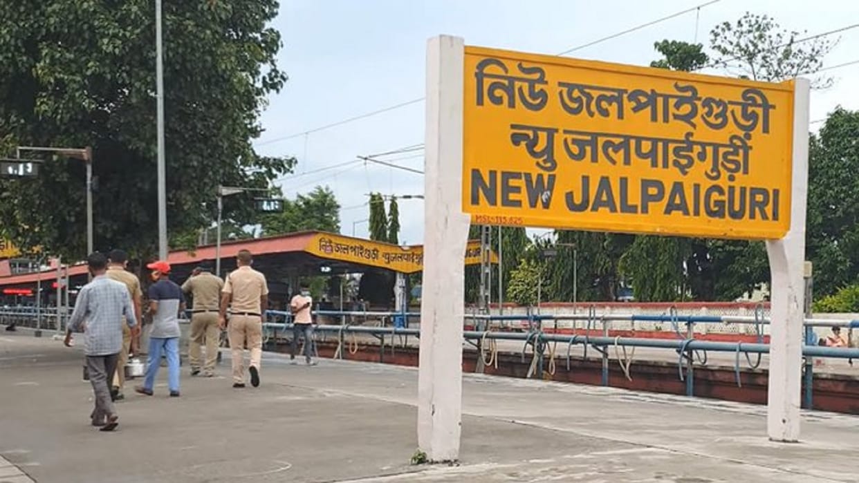 West Bengal: Jawan killed, four injured due to electric current at New Jalpaiguri station