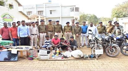 पुलिस ने शातिर चोरों को किया गिरफ्तार