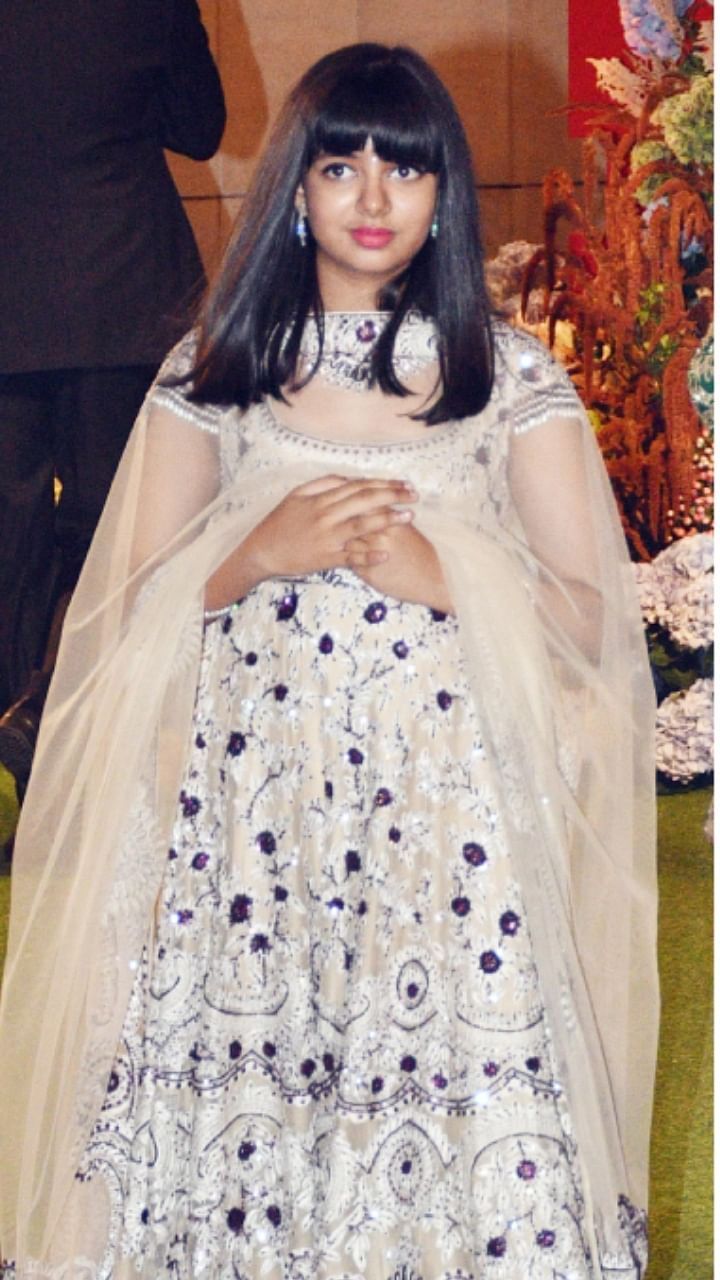 Best Dressed Bollywood Celebrities At Anant Ambani And Radhika Merchants  Engagement Party