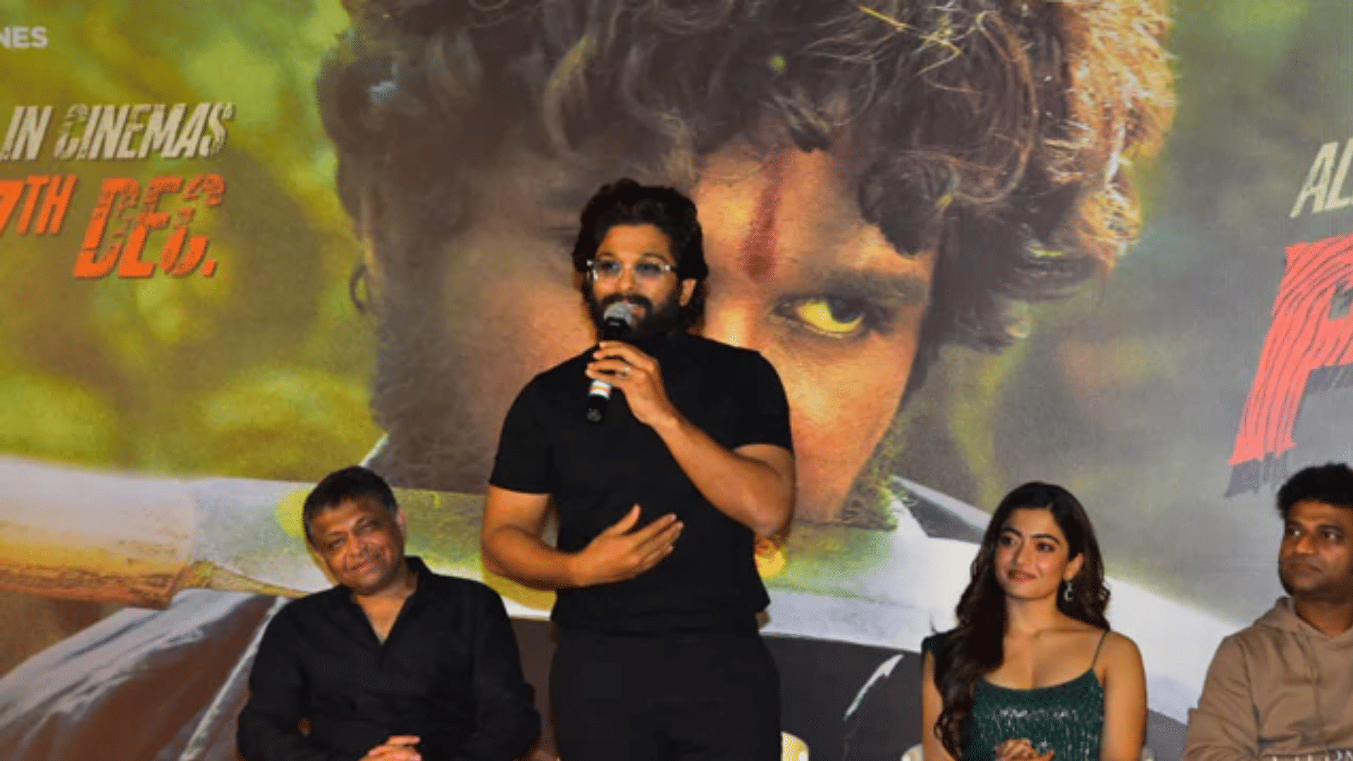 Pushpa The Rise fame Allu Arjun arrives at Vizag for Pushpa 2 shoot, fans gone crazy over his new look