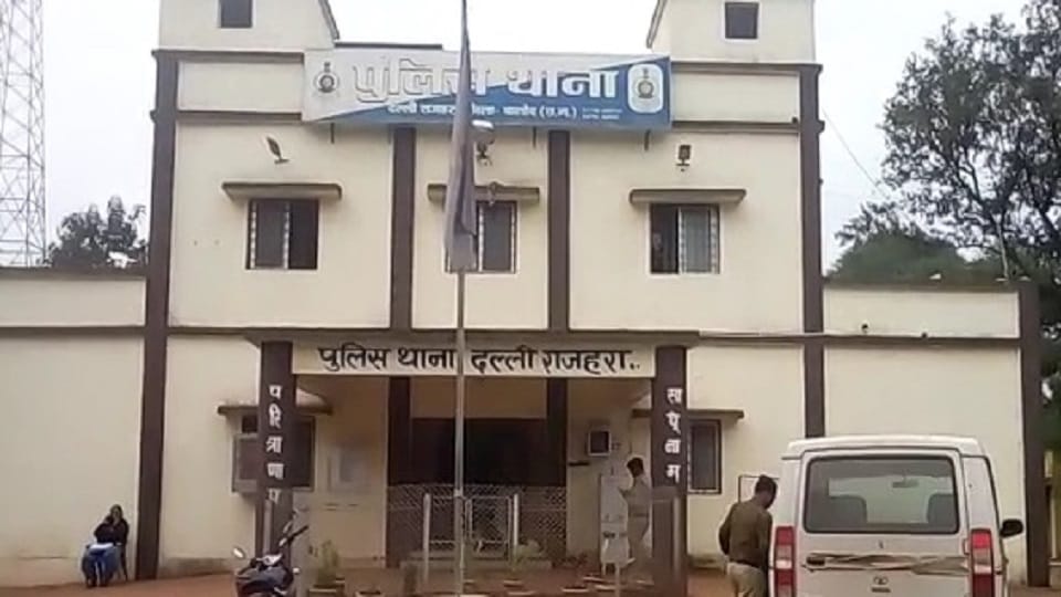 Balod Man commits suicide in Bhilai Steel Plant room
