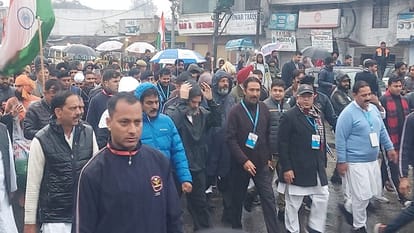 Bharat Jodo Yatra: Paramveer Chakra winner Bana Singh supports Rahul Gandhi