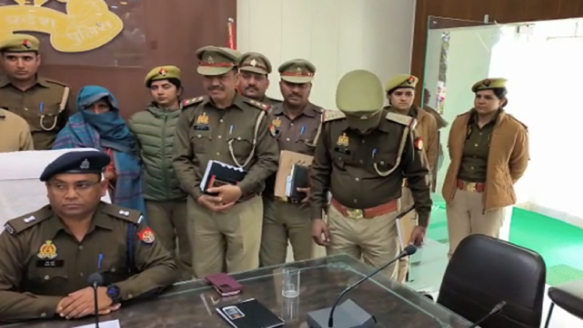 A woman killed her son Varun due to love affair in Bijnor district