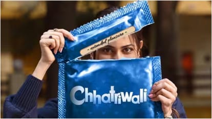 Chhatriwali Review in Hindi by Pankaj Shukla Rakul Preet Singh Sumeet Vyas Tejas Prabha Vijay Deoskar Zee5