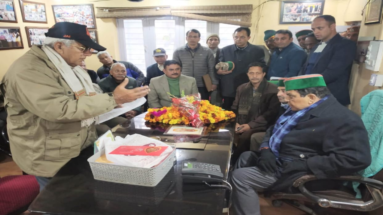 health minister dhaniram Shandil said that Private hospitals will have to pay the dues, accommodation for doct