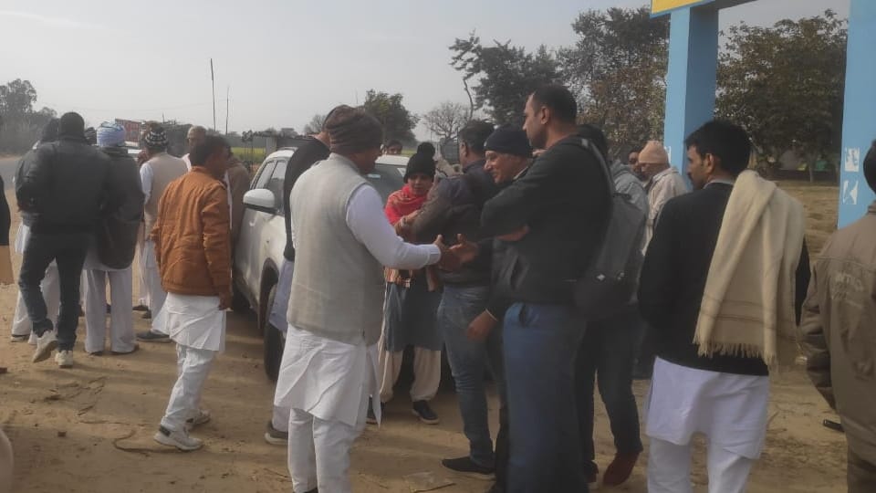 Khaps of Dadri district marched towards Jantar Mantar in support of wrestlers