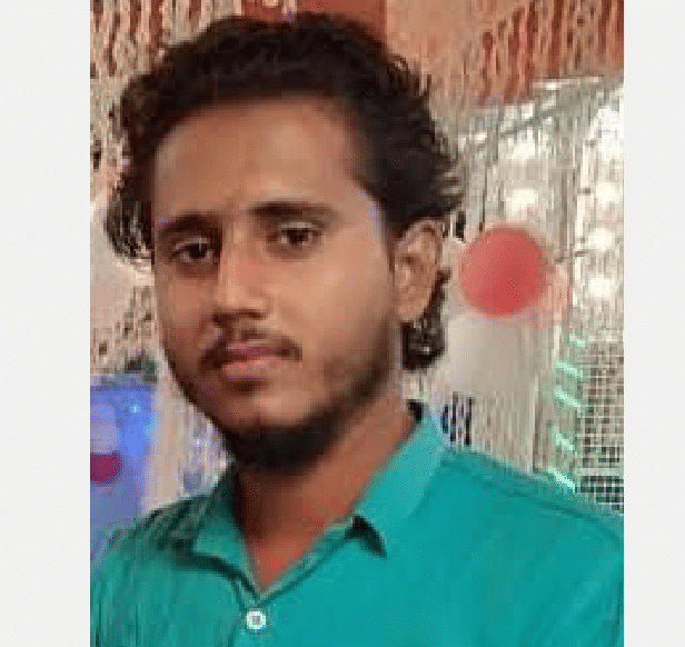 Car collided with pole youth died