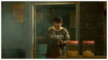 Mission Majnu Review in Hindi by Pankaj Shukla Shantanu Baagchi Sidharth Malhotra Rashmika Mandana Kumud Mishr