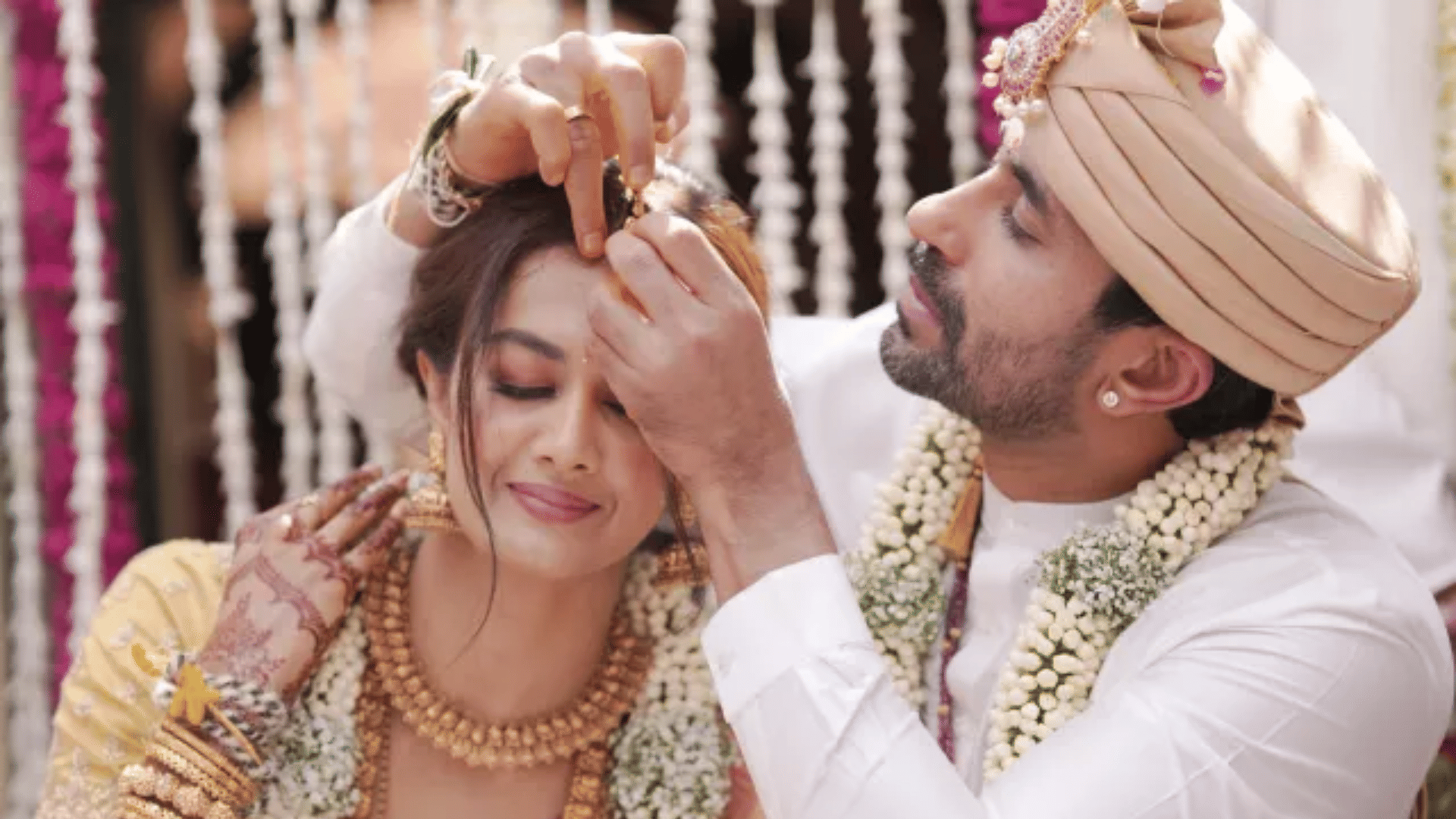 Shubra Aiyappa married with businessman Vishal Sivappa see South actress wedding photos goes viral on internet