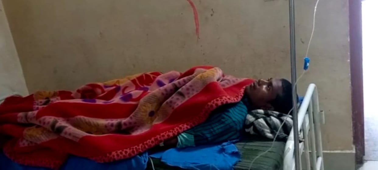 Bihar: Wife got angry, he cut off his own private part and offered it at the place of the family deity