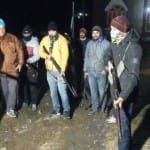 पुंछ जिले में गश्त करते वीडीसी सदस्य