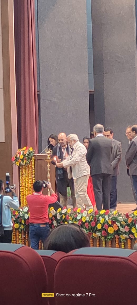 MP News: Chandra Mohan Notiyal said - Science-rich cinema empowers the country and the people
