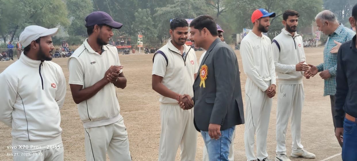 Varanasi in semi-finals by defeating Shahganj