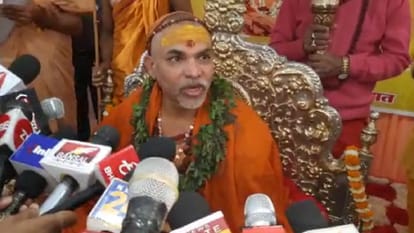 shankaracharya challenges dhirendra shastri in chhattisgarh bilaspur