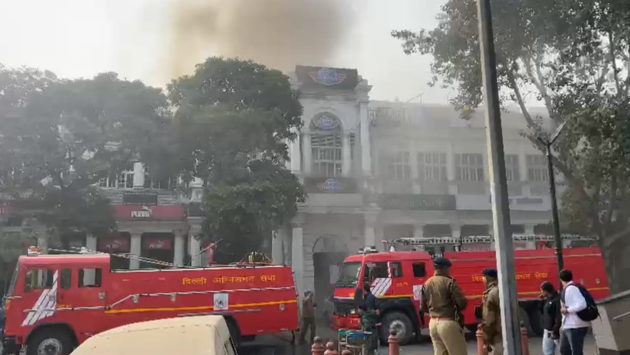 Delhi connaught place fire breaks out in hotel many fire tenders at spot read detail