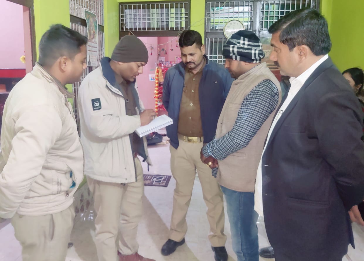 Theft of eight lakhs in the house of the soldier in Kannauj, the police started investigation