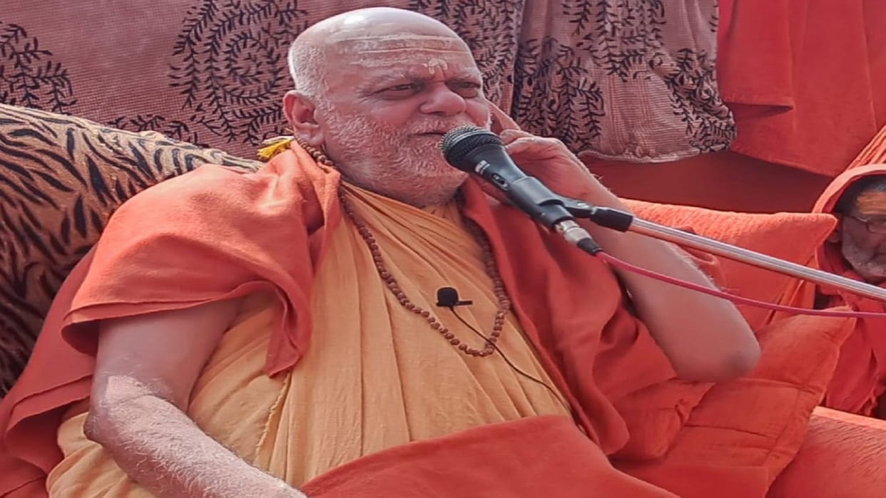 Shankaracharya Nischalanand said voice of making India Hindu nation has also raised in US Parliament