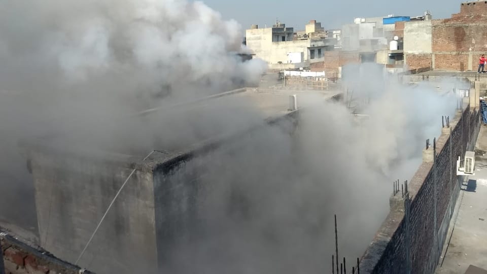 Ludhiana: Fire broke out in four-storey handloom showroom