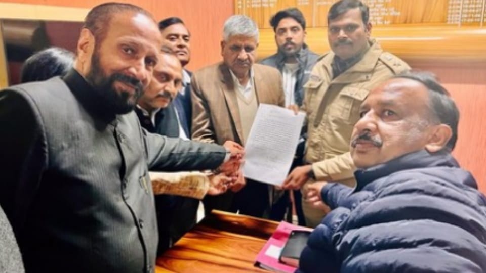 Bharatiya Janata Party Leader Sarup Chand Singla alleged receiving threatening calls on WhatsApp