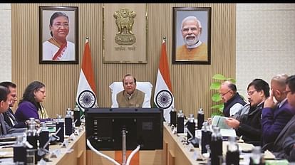 Delhi: Cleaning of Yamuna will pick up speed…LG took command, said – deficiency is not acceptable LG held a meeting