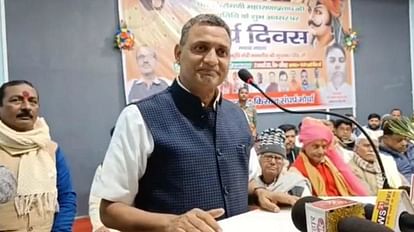 RJD सुधाकर सिंह पर लेगा कड़ा फैसला: शोकॉज के बावजूद नीतीश का नाम लिए बगैर 'पलटू’ कहा, जगदानंद की कलम टूटेगी जिस आरोप में नोटिस, उसी पर चार दिन बाद फिर गरजे सुधाकर सिंह।