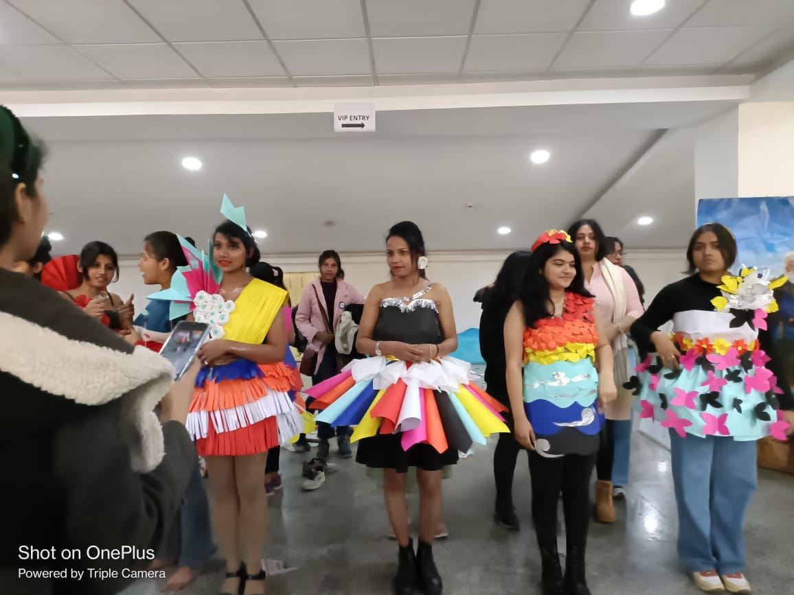 These dresses are not made from cloth but from newspaper, the youth in IIT BHU did wonders