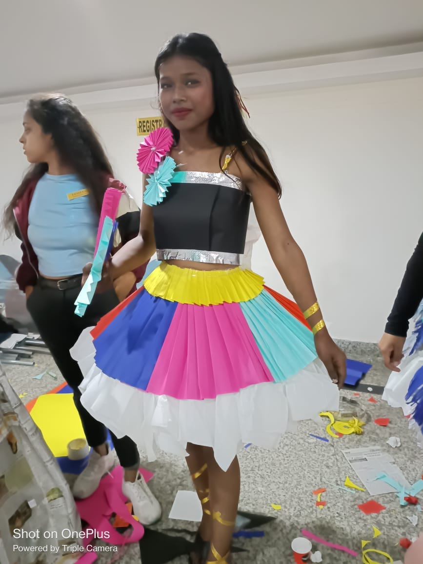 These dresses are not made from cloth but from newspaper, the youth in IIT BHU did wonders