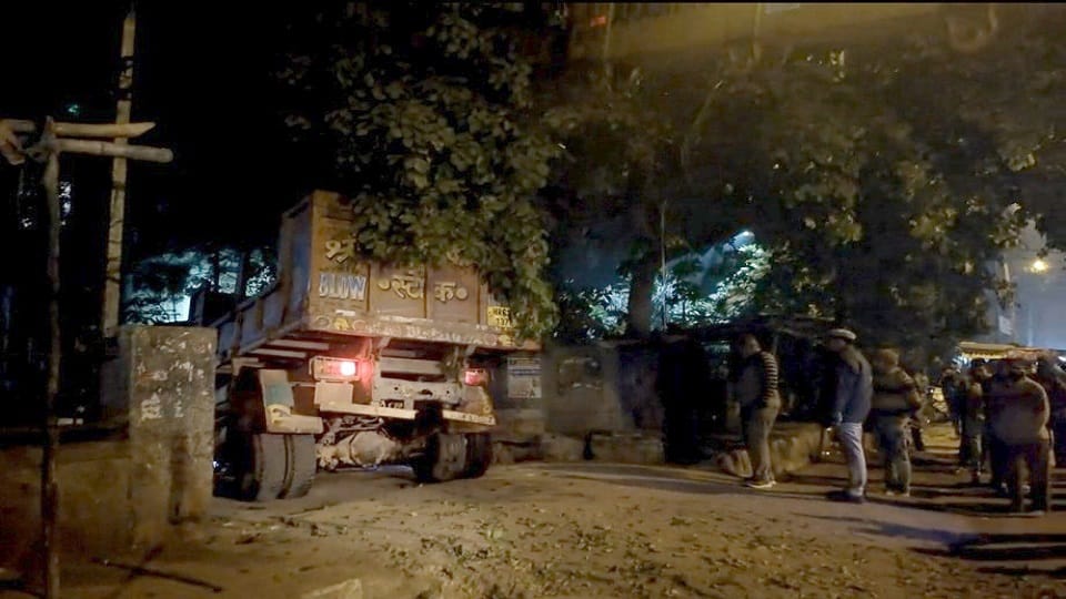 Truck overturned due to road digging in Delhi one died Two injured including woman