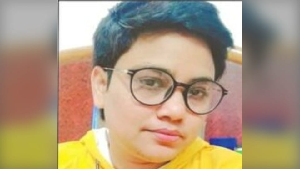 Lady teacher got her gender changed in Shahjahanpur