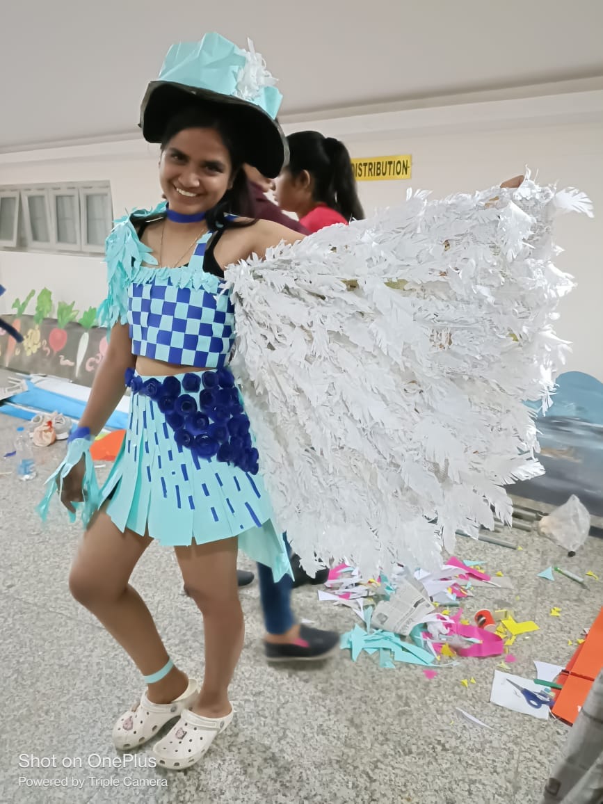 These dresses are not made from cloth but from newspaper, the youth in IIT BHU did wonders