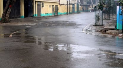 बनारस में बारिश